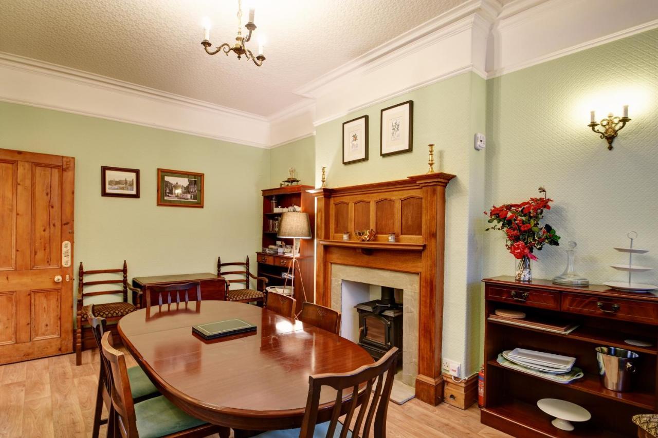Spacious Victorian Townhouse Near Hcc With Off Street Parking 哈罗盖特 外观 照片